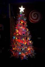 Watch O' Christmas Tree Afdah